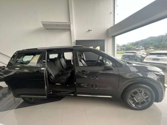 KIA-CARNIVAL-2026