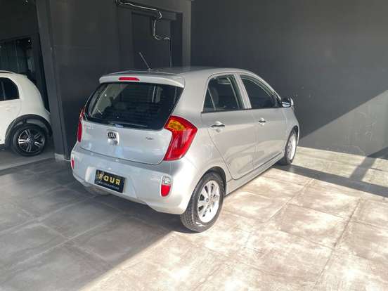 KIA-PICANTO-2011