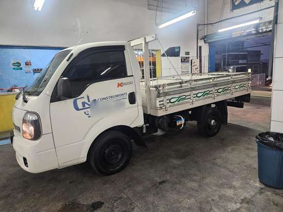 KIA-BONGO-2.5 K-2500 4X2 CS TURBO DIESEL 2P MANUAL KIA-BONGO-2015
