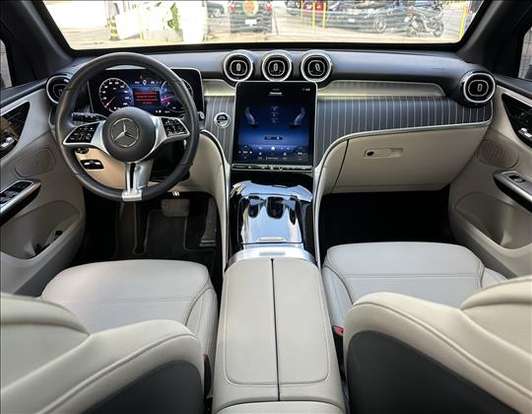 MERCEDES-BENZ-GLC 300-2024