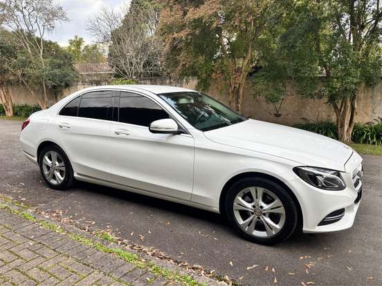 MERCEDES-BENZ-C 180-1.6 CGI AVANTGARDE 16V TURBO GASOLINA 4P AUTOMÁTICO MERCEDES-BENZ-C 180-2015