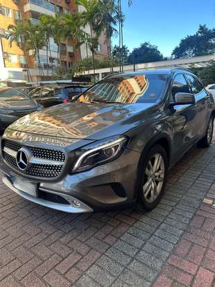 MERCEDES-BENZ-GLA 200-1.6 CGI ADVANCE 16V TURBO FLEX 4P AUTOMÁTICO MERCEDES-BENZ-GLA 200-2015