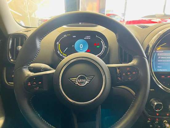 MINI-COUNTRYMAN-2023