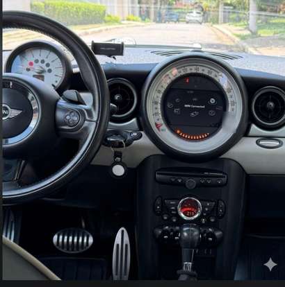 MINI-COOPER-2012
