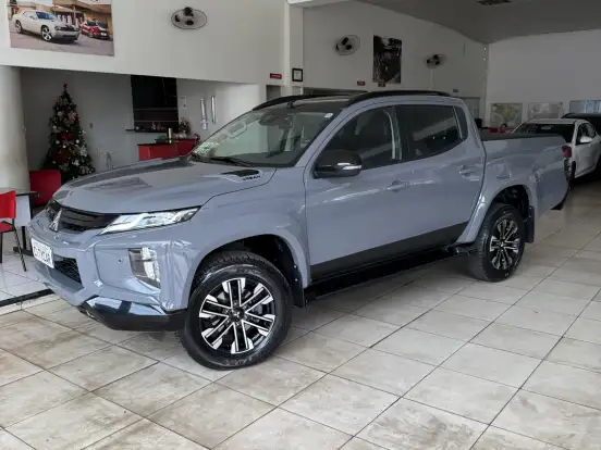 MITSUBISHI-L200 TRITON-2.4 16V TURBO DIESEL SPORT HPE-S URBAN CD 4P 4X4 AUTOMÁTICO MITSUBISHI-L200 TRITON-2024