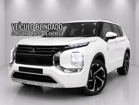 MITSUBISHI-OUTLANDER-2026