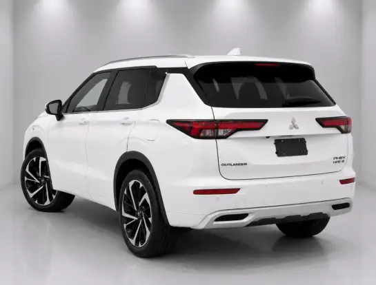 MITSUBISHI-OUTLANDER-2026