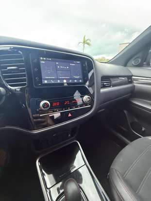 MITSUBISHI-OUTLANDER-3.0 MIVEC V6 GASOLINA HPE-S BLACK EDITION AWD AUTOMÁTICO MITSUBISHI-OUTLANDER-2021