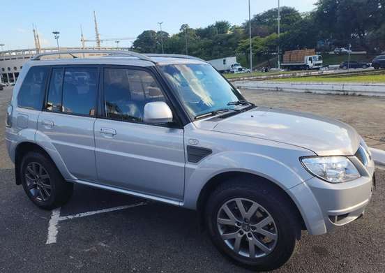 MITSUBISHI-PAJERO TR4-2013