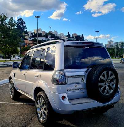 MITSUBISHI-PAJERO TR4-2013