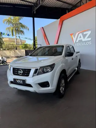 NISSAN FRONTIER 2.3 16V TURBO DIESEL ATTACK CD 4X4 AUTOMÁTICO