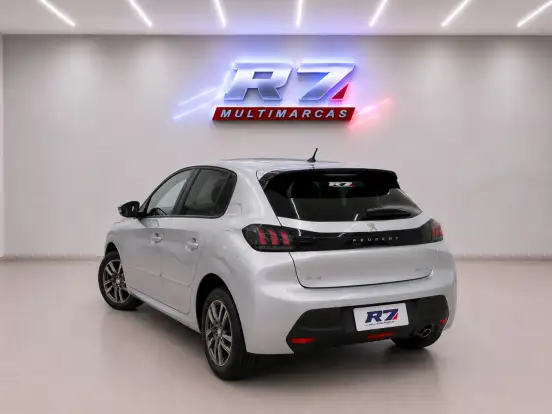 PEUGEOT-208-2021