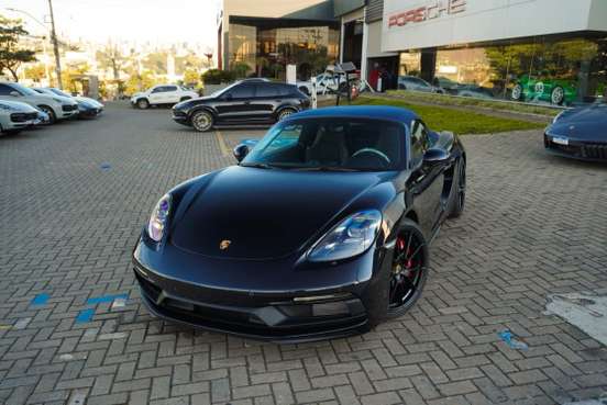 PORSCHE-718-2025