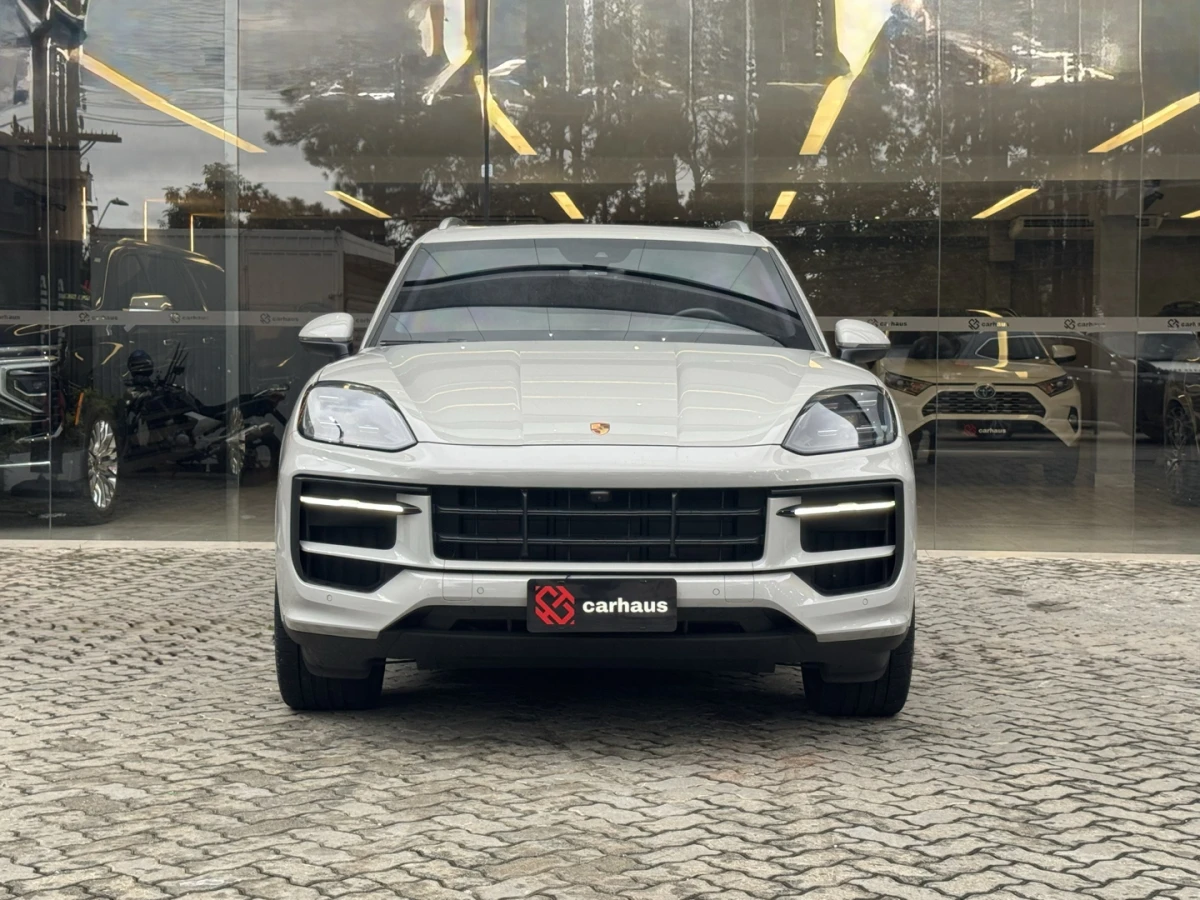 Porsche Cayenne — foto 2