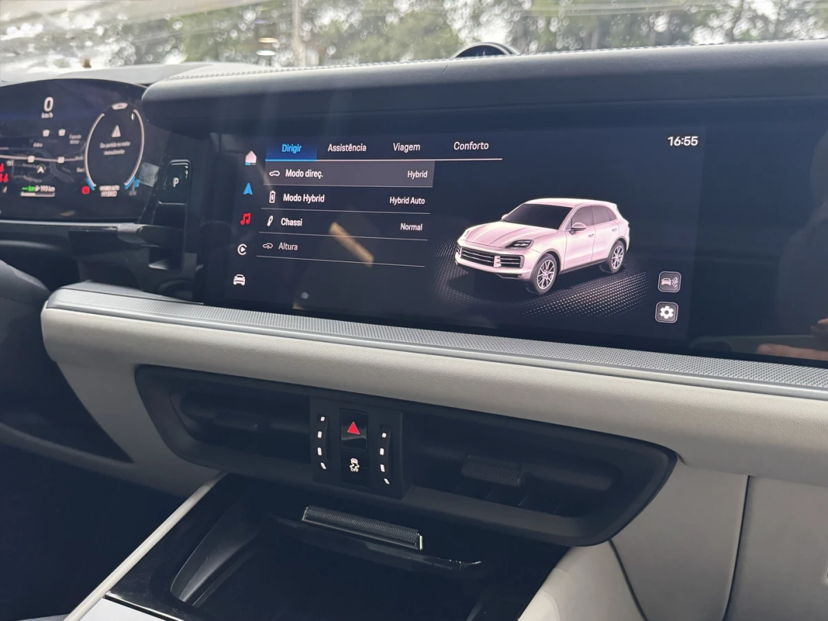 Porsche Cayenne — foto 16