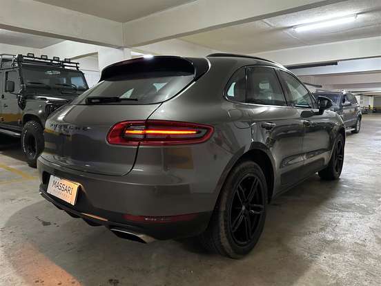 PORSCHE-MACAN-2.0 16V GASOLINA 4P AUTOMÁTICO PORSCHE-MACAN-2015