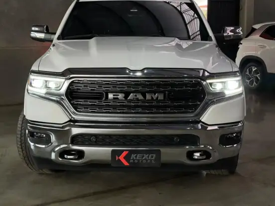 RAM-1500-5.7 V8 GASOLINA LIMITED CD 4X4 AUTOMÁTICO RAM-1500-2023
