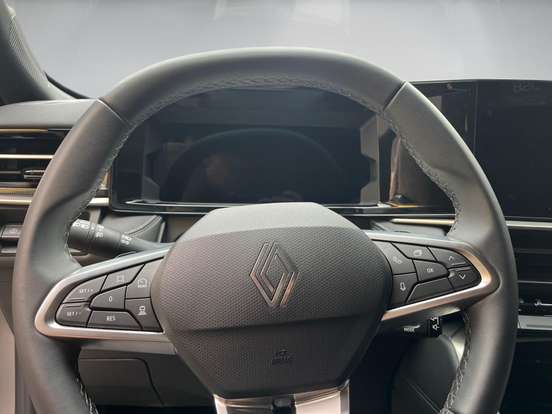 RENAULT-BOREAL-1.3 TCE FLEX TECHNO EDC RENAULT-BOREAL-2025