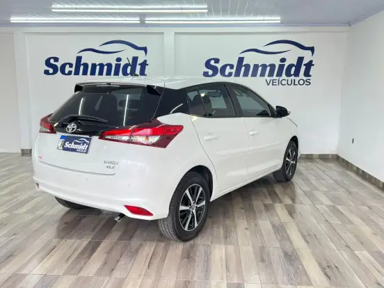 TOYOTA-YARIS-1.5 16V FLEX XLS CONNECT MULTIDRIVE TOYOTA-YARIS-2020