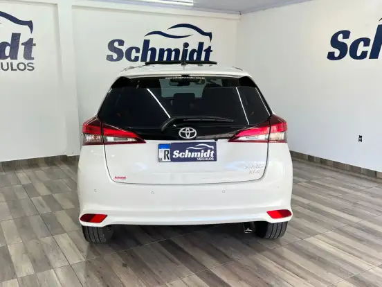 TOYOTA-YARIS-1.5 16V FLEX XLS CONNECT MULTIDRIVE TOYOTA-YARIS-2020