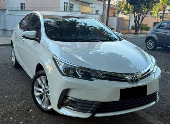 TOYOTA COROLLA 2.0 XEI 16V FLEX 4P AUTOMÁTICO