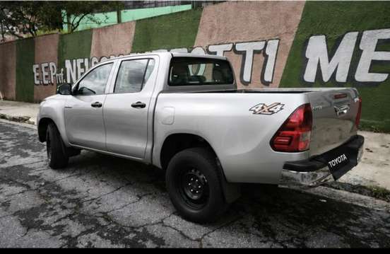 TOYOTA-HILUX-2.8 NARROW 4X4 CD 16V DIESEL 4P MANUAL TOYOTA-HILUX-2020