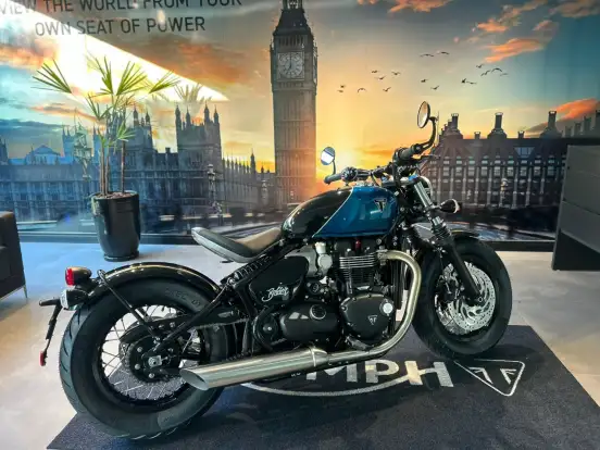TRIUMPH-BONNEVILLE BOBBER 1200 TRIUMPH-BONNEVILLE BOBBER 1200-2026