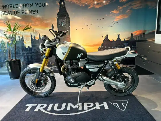 TRIUMPH-BONNEVILLE SCRAMBLER 1200 XE-2025