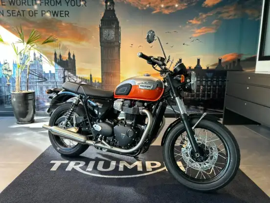 TRIUMPH-BONNEVILLE T100 900-2025