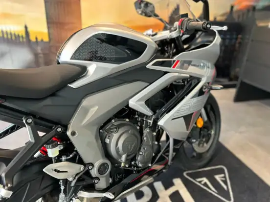 TRIUMPH-DAYTONA 660 TRIUMPH-DAYTONA 660-2026