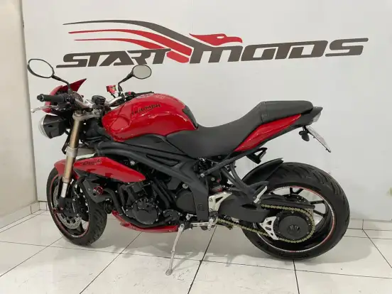 TRIUMPH-SPEED TRIPLE ABS TRIUMPH-SPEED TRIPLE ABS-2015