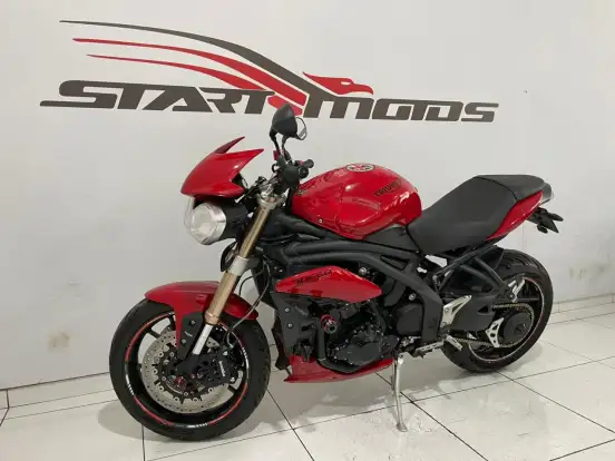 TRIUMPH-SPEED TRIPLE ABS-2015