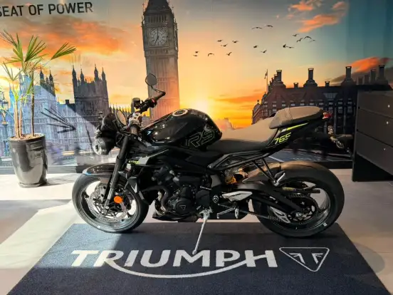 TRIUMPH-STREET TRIPLE RS ABS-2025