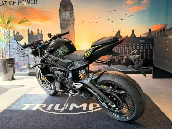 TRIUMPH-STREET TRIPLE RS ABS-2025