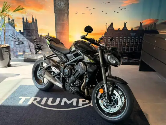 TRIUMPH-STREET TRIPLE RS ABS-2025