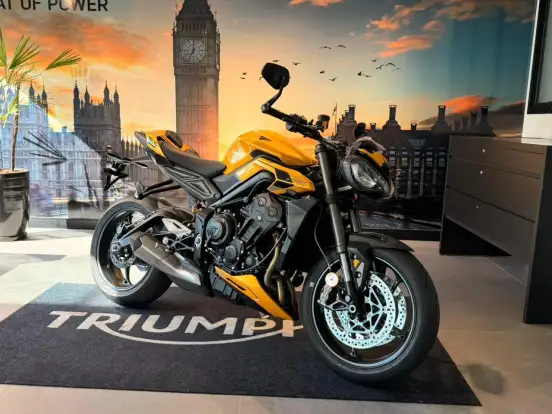 TRIUMPH-STREET TRIPLE RS ABS TRIUMPH-STREET TRIPLE RS ABS-2026