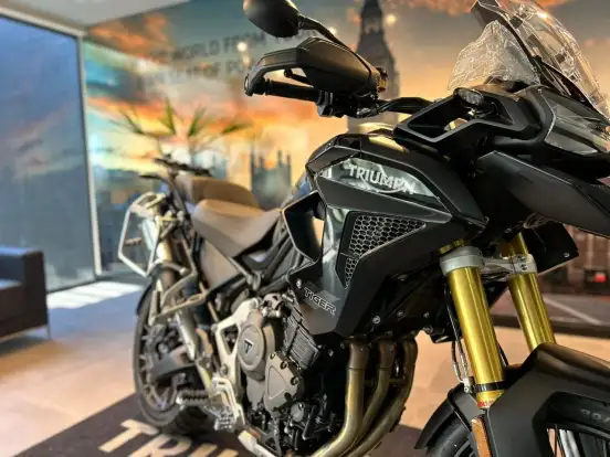 TRIUMPH-TIGER 1200 BLACK EDITION-2026
