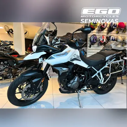 TRIUMPH TIGER 900 GT TRIUMPH TIGER 900 GT