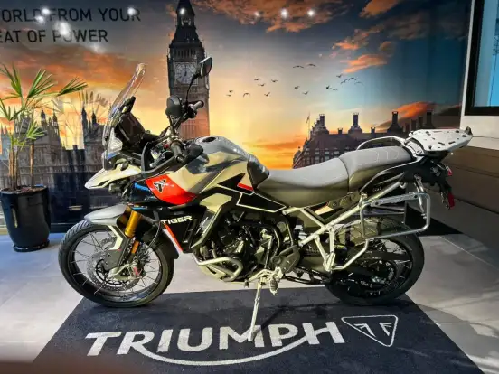 TRIUMPH-TIGER 900 RALLY PRO-2025