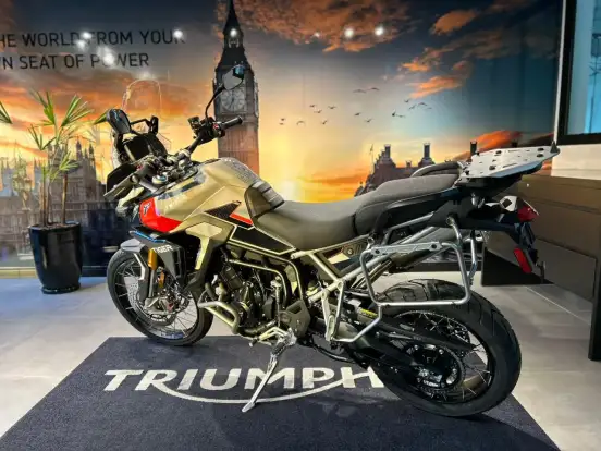 TRIUMPH-TIGER 900 RALLY PRO-2025