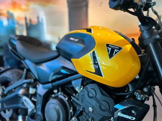 TRIUMPH-TRIDENT 660-2026