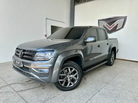 VOLKSWAGEN AMAROK 3.0 V6 TDI DIESEL HIGHLINE CD 4MOTION AUTOMÁTICO VOLKSWAGEN AMAROK 3.0 V6 TDI DIESEL HIGHLINE CD 4MOTION AUTOMÁTICO