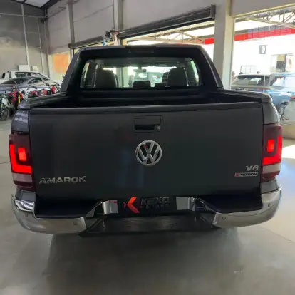VOLKSWAGEN-AMAROK-2022