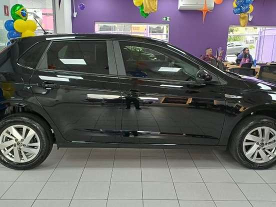 VOLKSWAGEN-POLO-1.0 170 TSI COMFORTLINE AUTOMÁTICO VOLKSWAGEN-POLO-2024