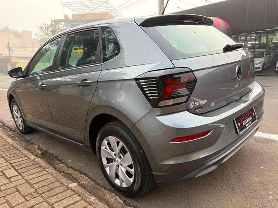 VOLKSWAGEN-POLO-2022