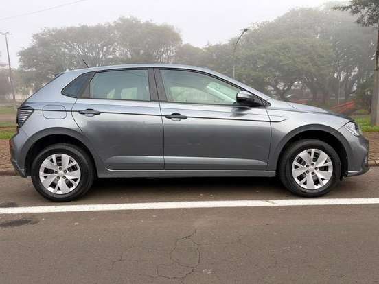 VOLKSWAGEN-POLO-2022