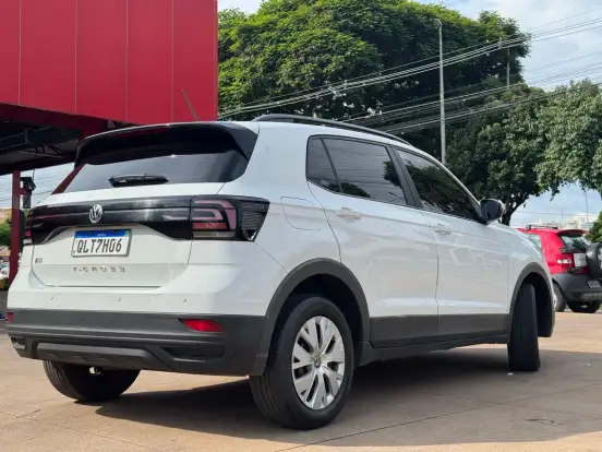VOLKSWAGEN-T-CROSS-1.0 200 TSI TOTAL FLEX SENSE AUTOMÁTICO VOLKSWAGEN-T-CROSS-2021