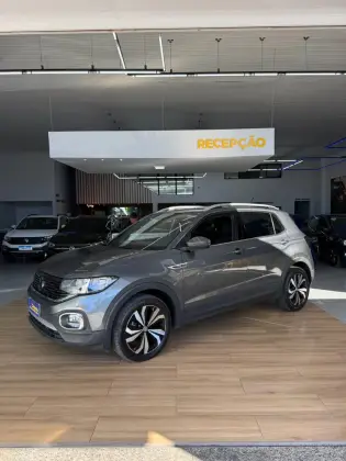 VOLKSWAGEN T-CROSS 1.4 250 TSI TOTAL FLEX HIGHLINE AUTOMÁTICO VOLKSWAGEN T-CROSS 1.4 250 TSI TOTAL FLEX HIGHLINE AUTOMÁTICO
