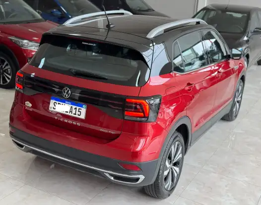 VOLKSWAGEN-T-CROSS-1.4 250 TSI TOTAL FLEX HIGHLINE AUTOMÁTICO VOLKSWAGEN-T-CROSS-2022