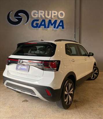 VOLKSWAGEN-T-CROSS-2024